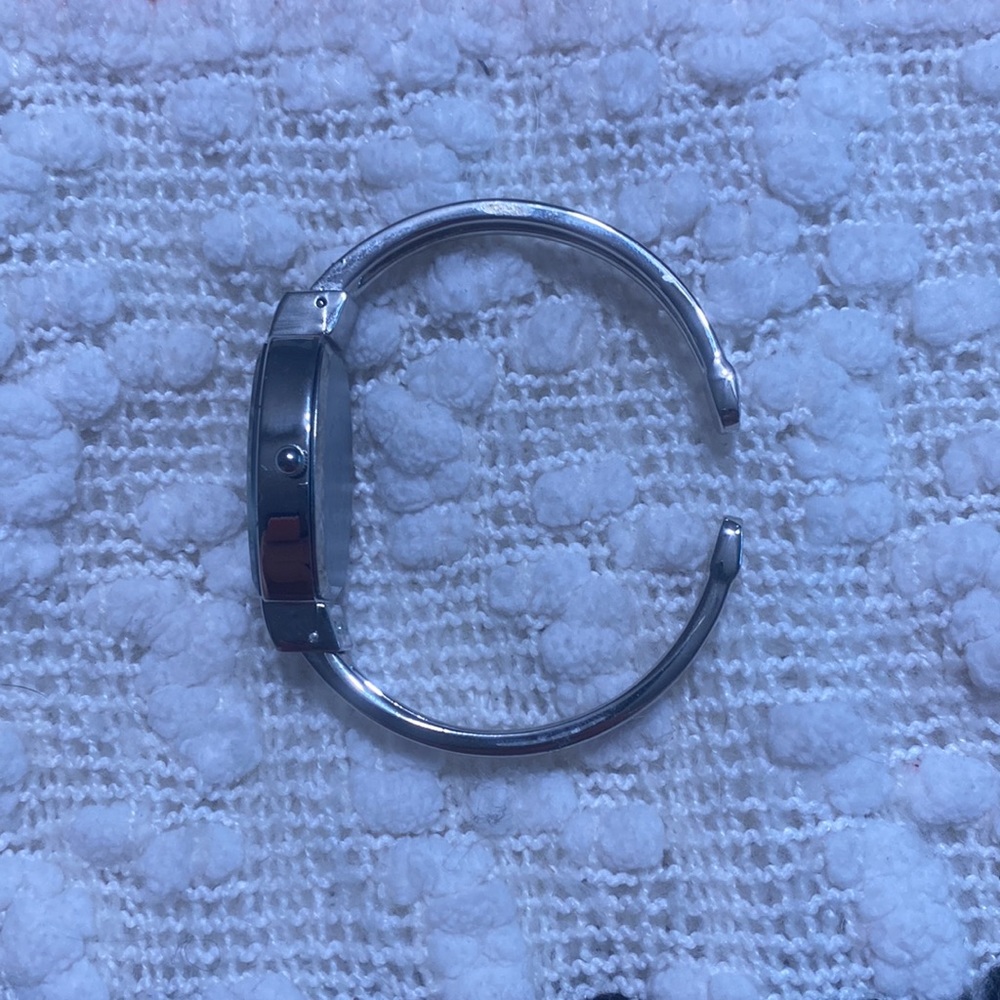 Silver watch - Picture 2 of 2